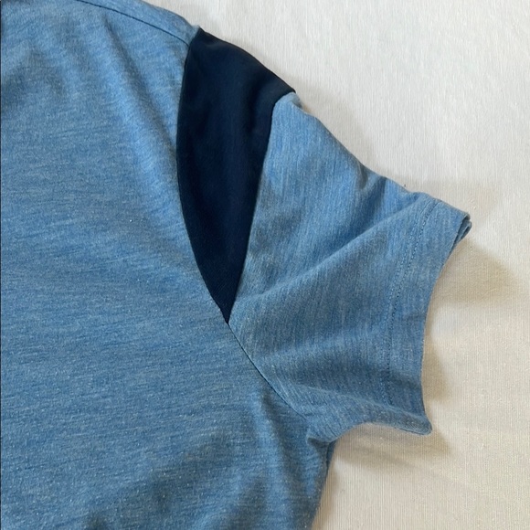 NFL Titans Women’s Light Blue Nike Tee - Picture 5 of 8